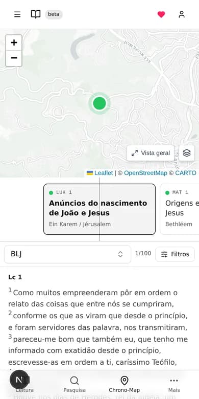 O Chrono-Map no celular: linha do tempo, texto bíblico e mapa empilhados verticalmente.